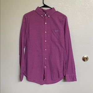 Medium Vineyard Vine Flannel